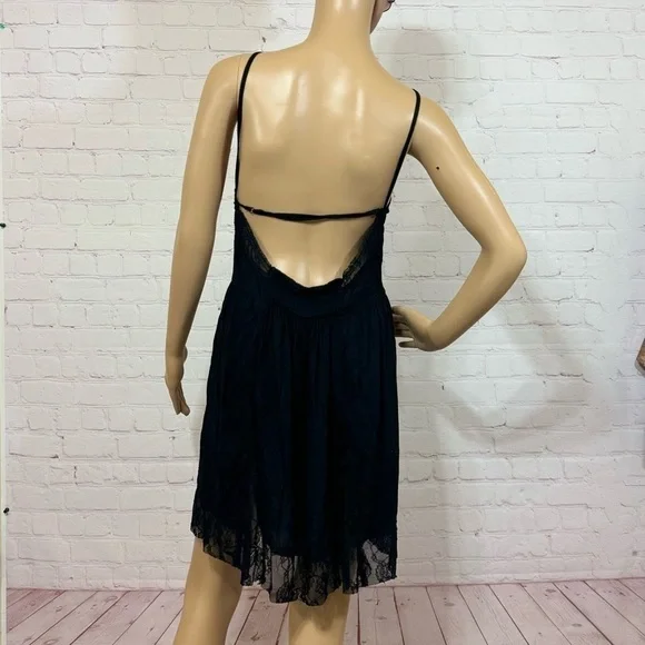 FREE PEOPLE INTIMATELY lace trimmed semi sheer mini slip dress black Medium GUC - Picture 6 of 16
